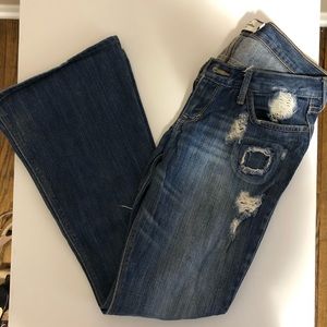 Abercrombie kids destroyed jeans
